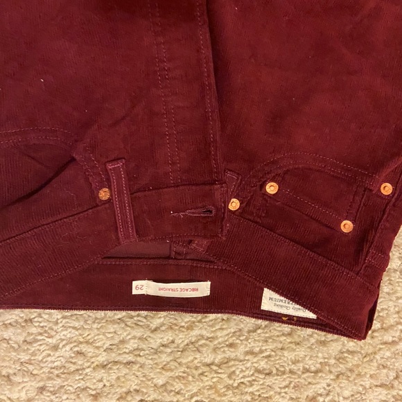 Levi’s - Picture 2 of 2